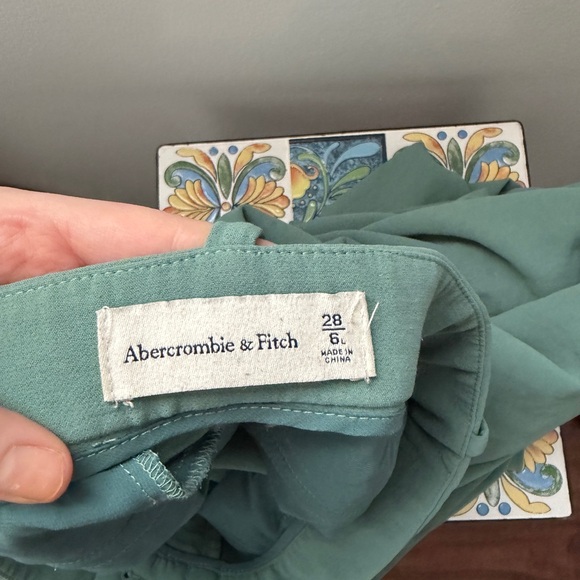 Abercrombie Trousers - Picture 4 of 4